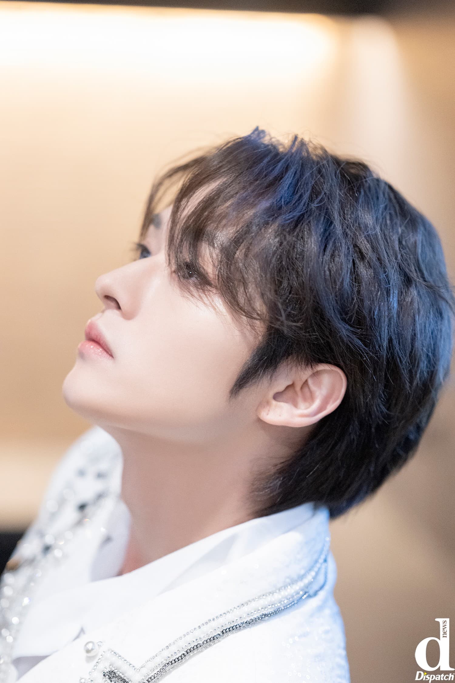Lee Know photo 5