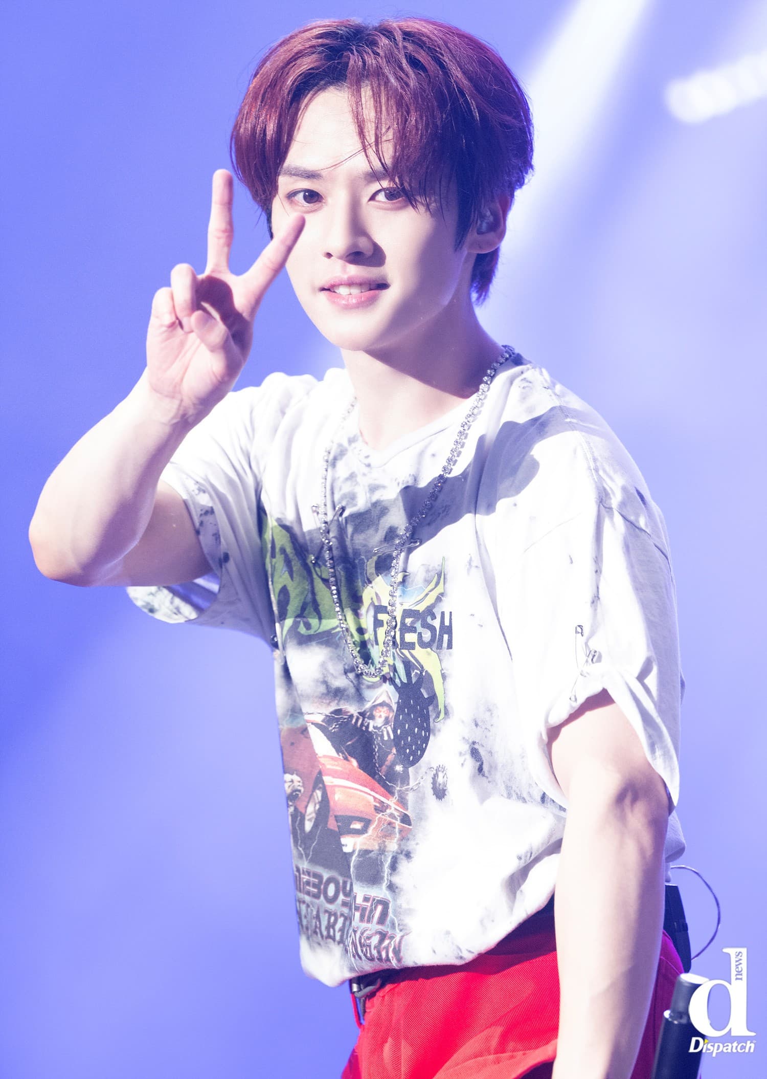 Lee Know photo 4